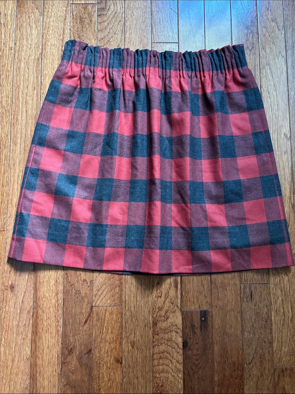 J. Crew Red and Black Buffalo Plaid Elastic-Waist Mini Skirt w/ Pockets Size 8